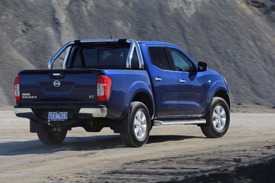  Nissan NP300 Navara Double Cab 2015 года  (AU) (фото 6 из 30)